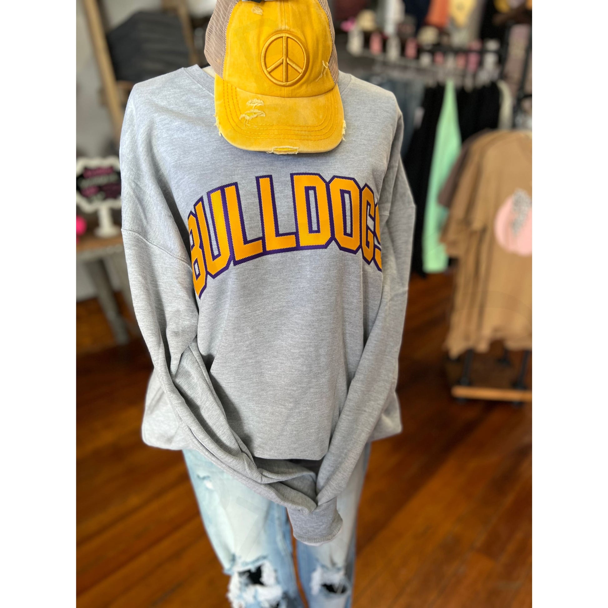 Bulldogs Applique Crewneck - SM / Light Gray