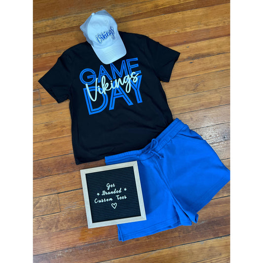 Vikings ’Game Day’ Black Boxy Crop Tee