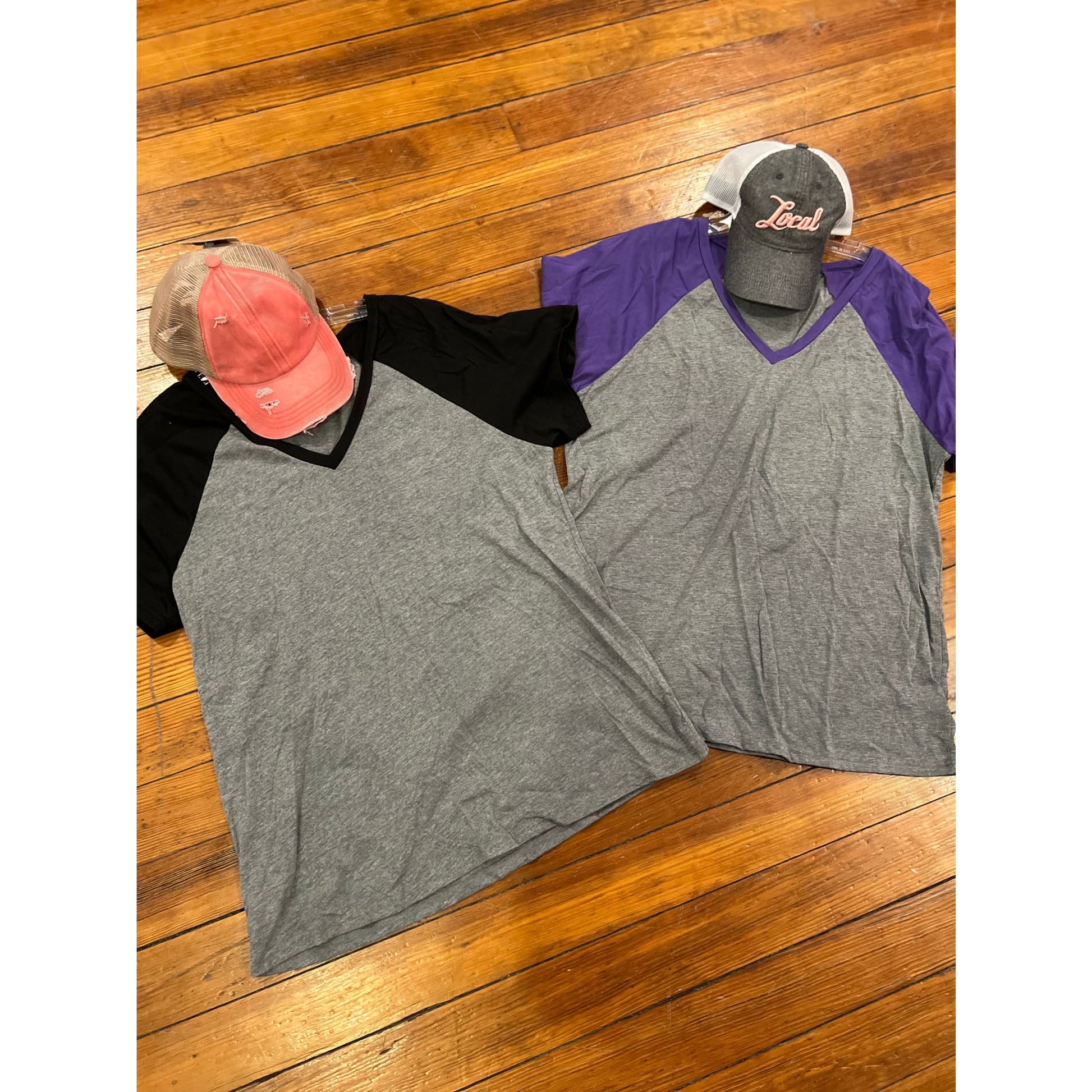 Kavio Women’s Colored Sleeve V Neck Tee