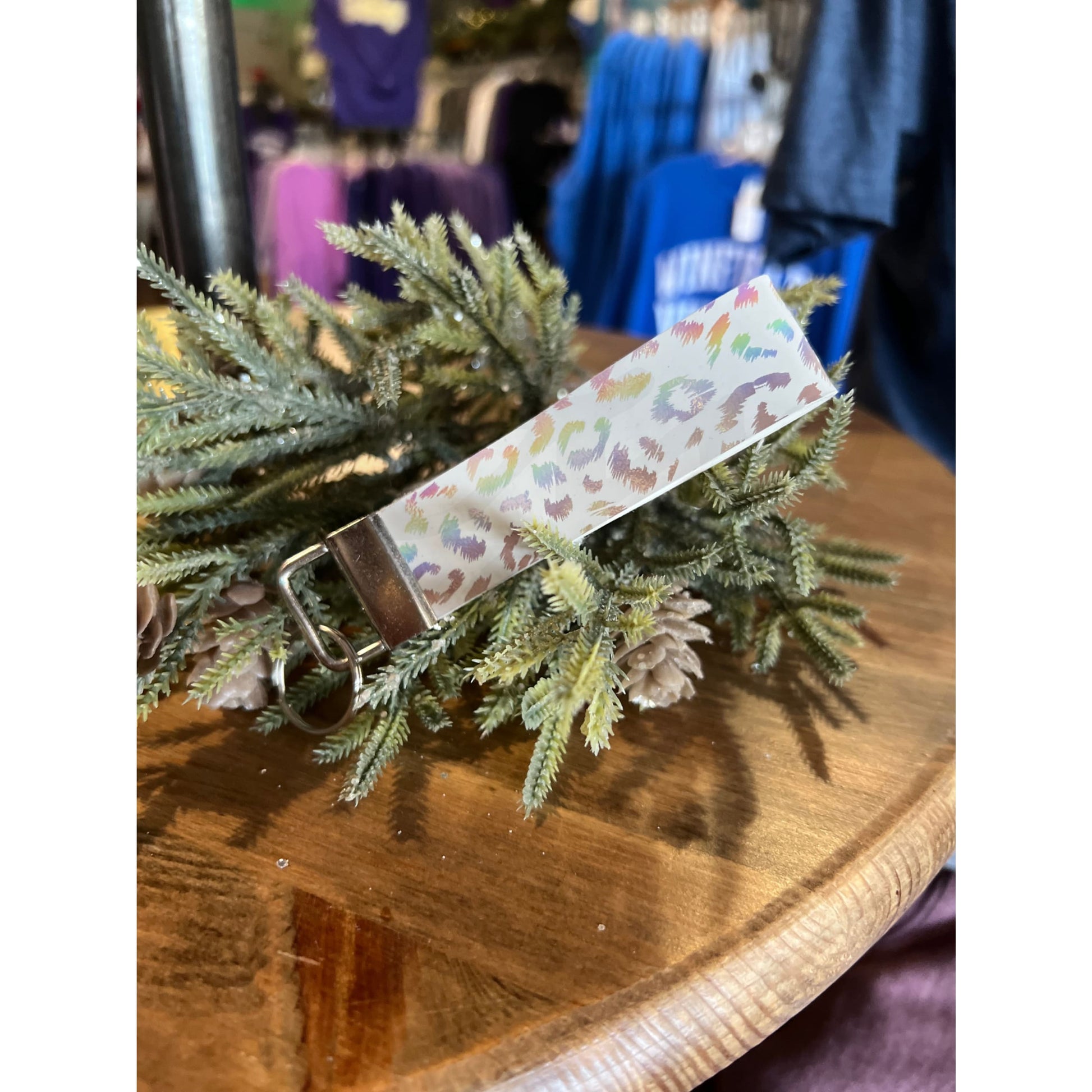 Leopard Print Wristlet Keychain - Grey Holographic